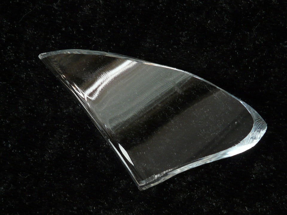 Shard-of-Glass.jpg.69a9c764a1a70f1b0c1e06536ff3aade.jpg